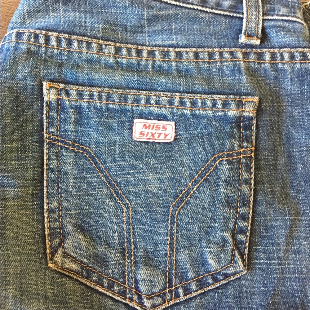 Jeans - Picture 2 of 3